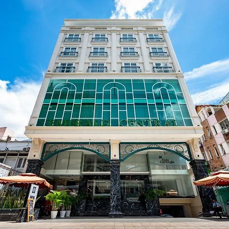 Emerald Central Хошимин Экстерьер фото